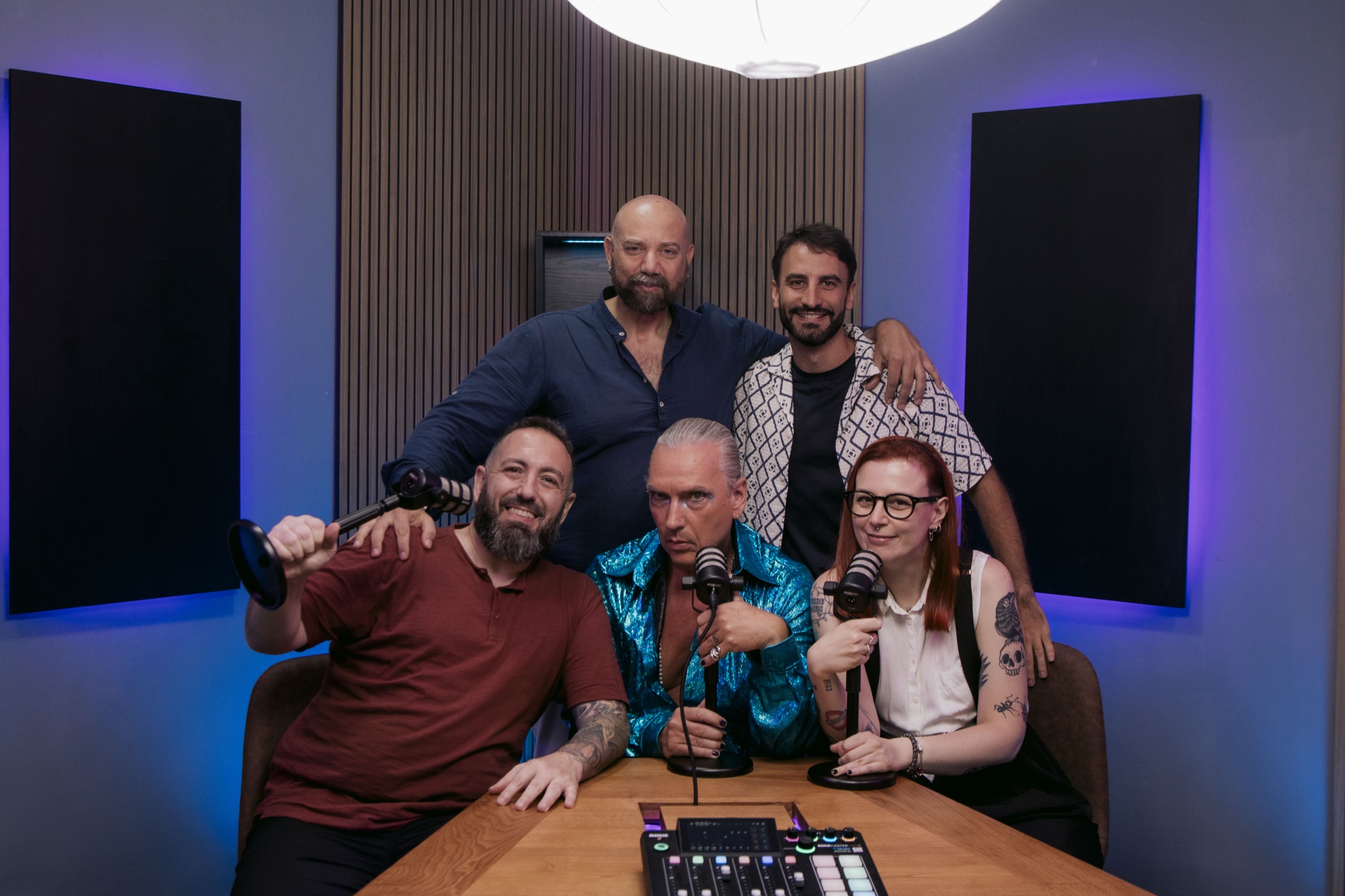 Mauro Repetto nei panni di Retinal — backstage a Sala Podcast Roma
